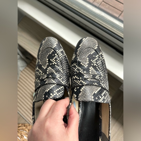 Marc Fisher Snakeskin Flats - Picture 7 of 8